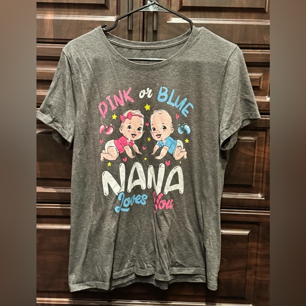 FREE W PURCHASE Gender reveal t shirt size LARGE